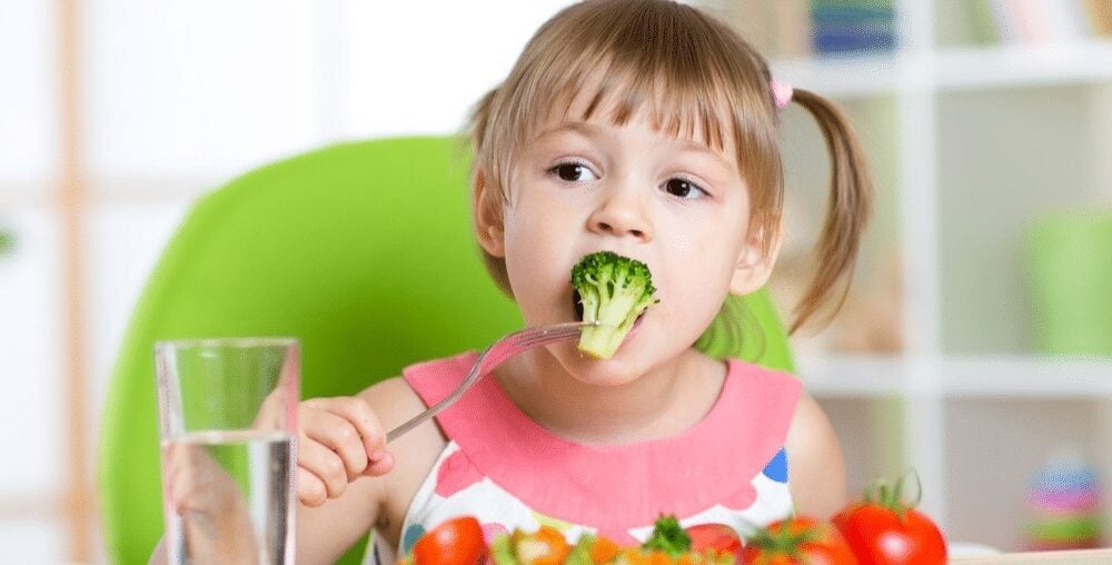 Em que alimentos encontrar as vitaminas mais importantes para o desenvolvimento infantil?