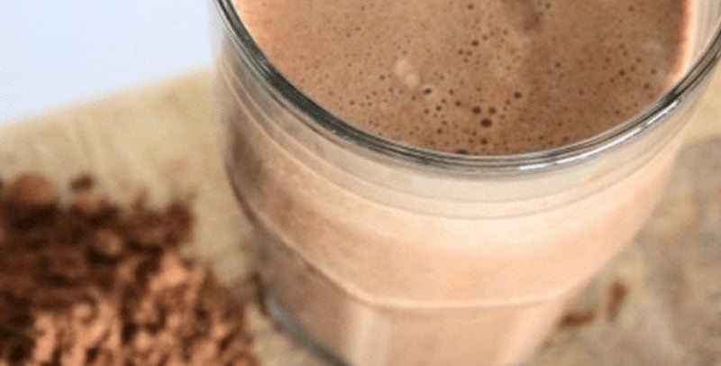 Shake de Cappuccino Proteico com Whey Vanilla Protein e Chocobon