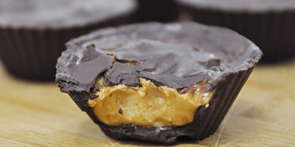Chocolate caseiro com Chocobon recheado com Pasta de Amendoim